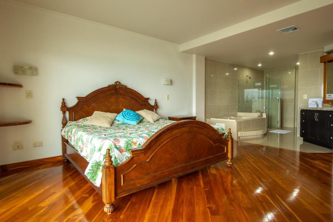Arenal Apartahotel *