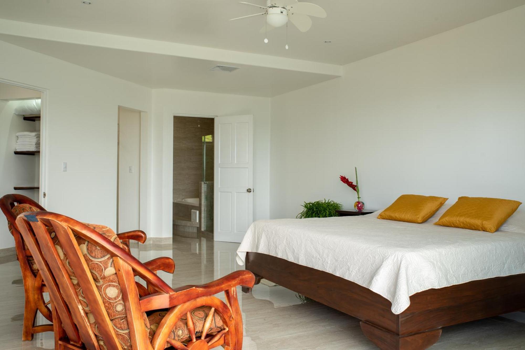 Aparthotel Arenal Naranjos Agrios