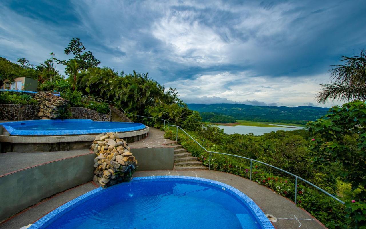 Aparthotel Arenal *